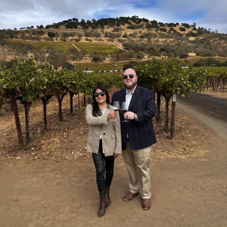 Justin Martin y su esposa, propietarios de Martin Exteriors
